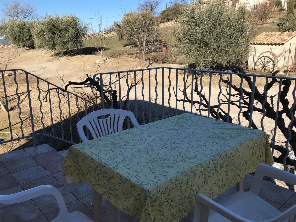 Chambre Une Fenetre Sur Le Ventoux La Clue Plaisians Exterior foto