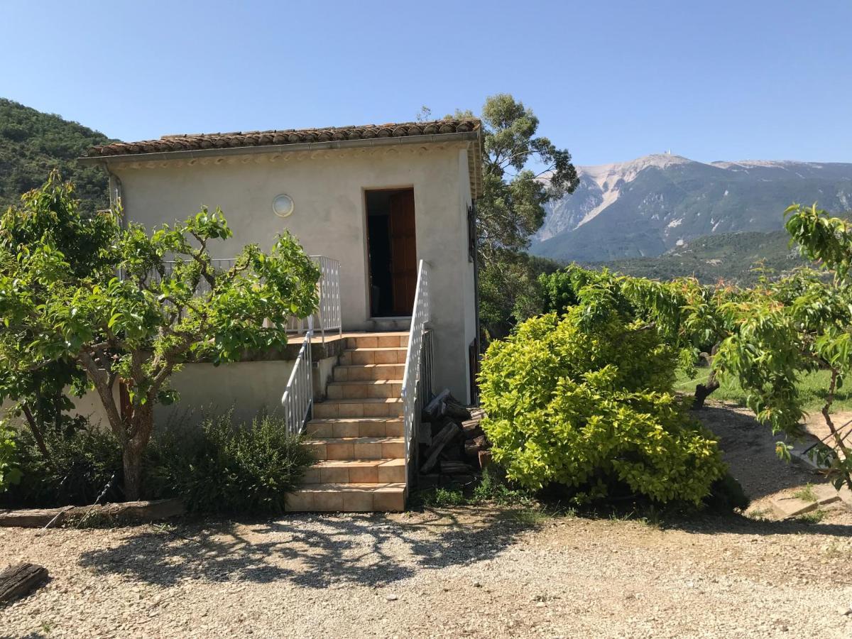 Chambre Une Fenetre Sur Le Ventoux La Clue Plaisians Exterior foto
